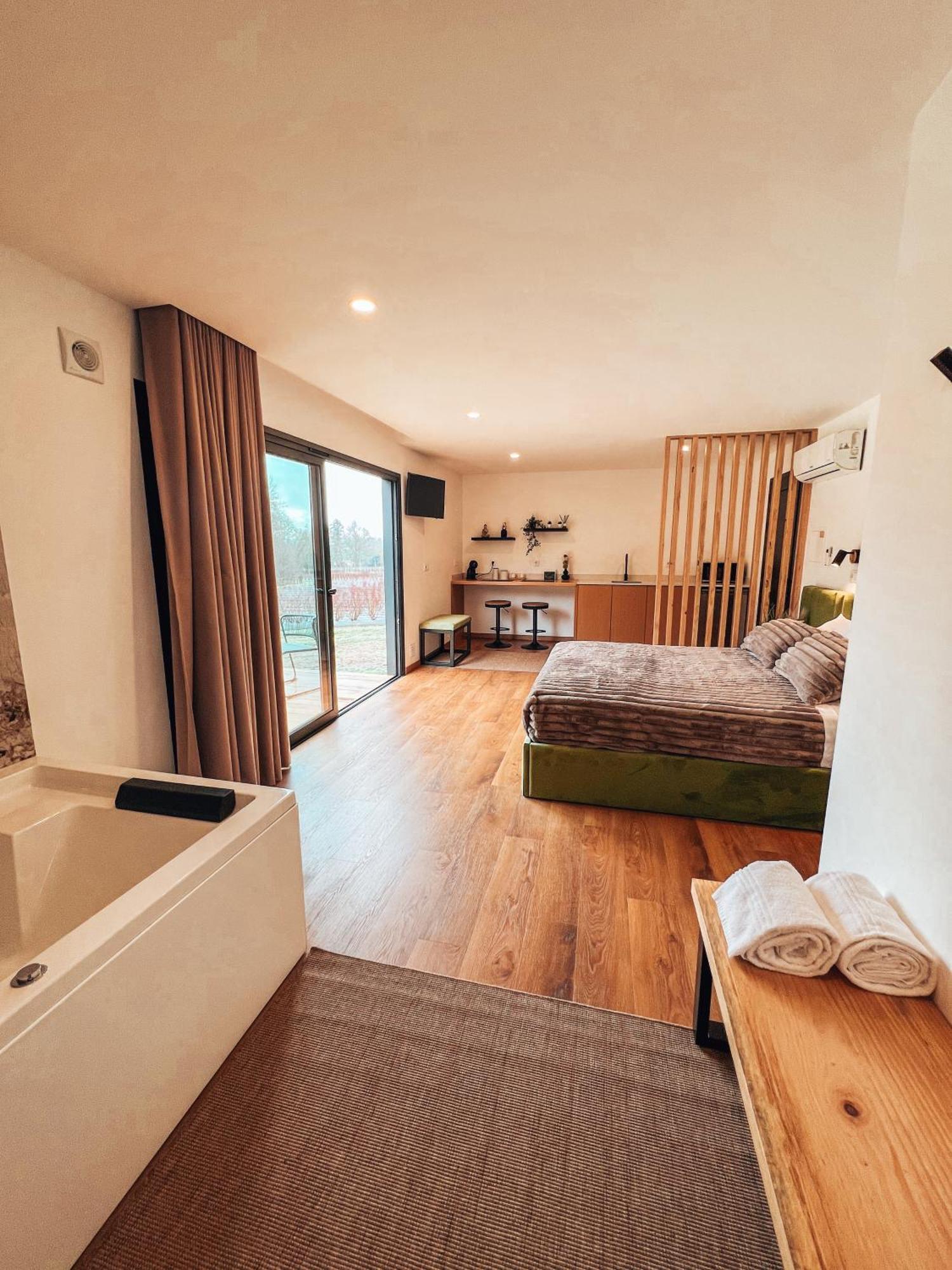 Quinta De Requeixo Villa Guimarães Dış mekan fotoğraf